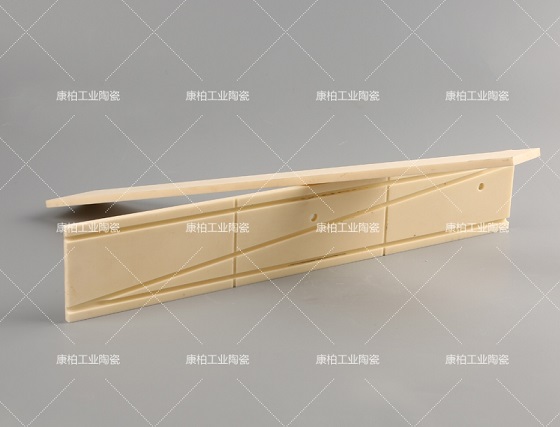 使用氧化鋁陶瓷有哪些優(yōu)勢？